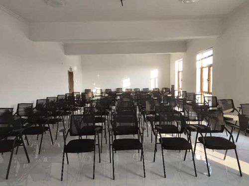 ����S(ch��ng)�ݏS(ch��ng)ò